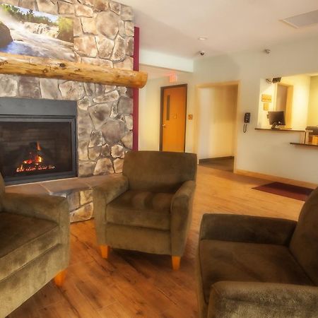 Junction Inn Suites & Conference Center Babbitt المظهر الخارجي الصورة